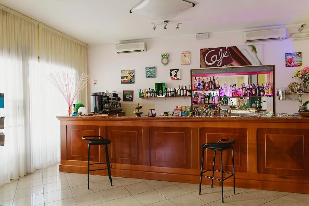 Hotel Giovanni Pascoli San Mauro Mare