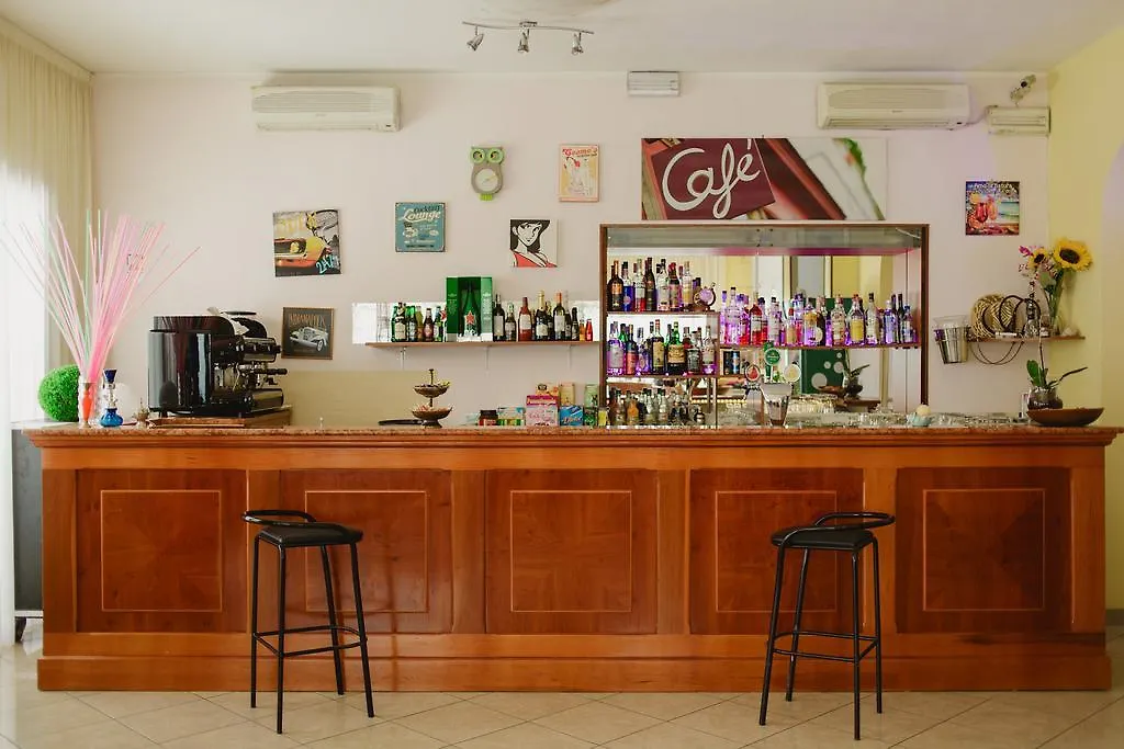 Hotel Giovanni Pascoli San Mauro Mare