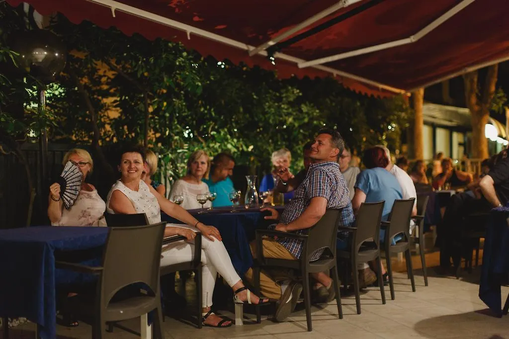 Hotel Giovanni Pascoli San Mauro Mare Italia